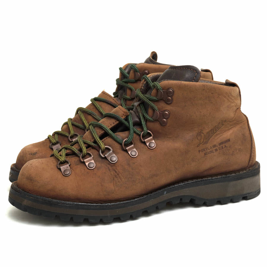 楽天市場 Danner マウンテンブーツ ダナー x Mountain Light Tan Suede マウンテンライト タンスエード ヌバックレザー 牛革 Vibramソール 中古 ブランディング