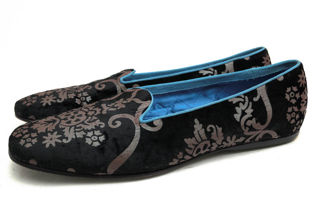 GUCCI ローファー クロコ スリッポン 黒 41E GUCCI ローファー クロコ スリッポン 黒 41E