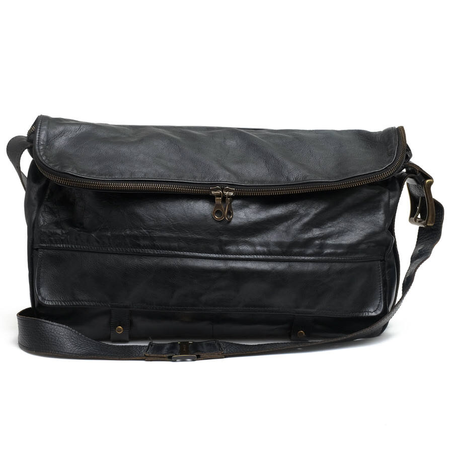 Jas M.B. レザー フラップ付きショルダーバッグ Jas M.B. レザー フラップ付きショルダーバッグ