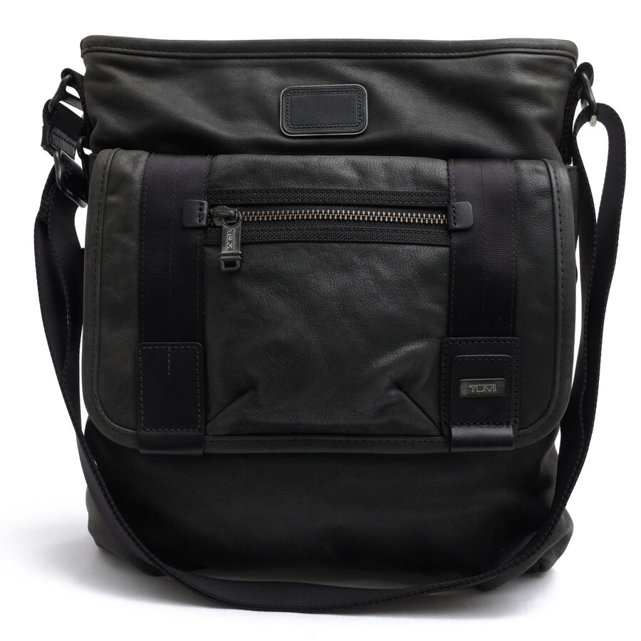 TUMI ショルダーバッグ トゥミ 92307DH Alpha Bravo Gordon ゴードン フルグレインレザー 牛革 ボディバッグ ヴィンテージ加工 【中古】｜ブランディング