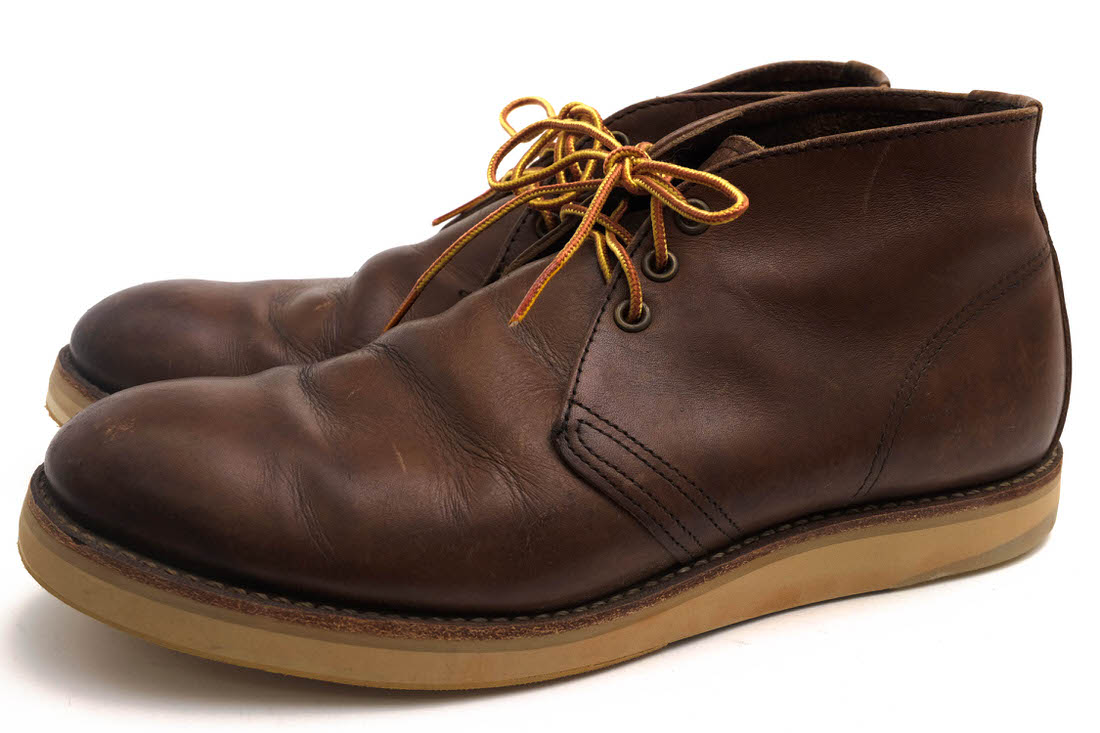 レッドウィング チャッカーブーツ 9096 ソール張り替え Red Wing 9096 Chukka Caverly sole rebuild - YouTube