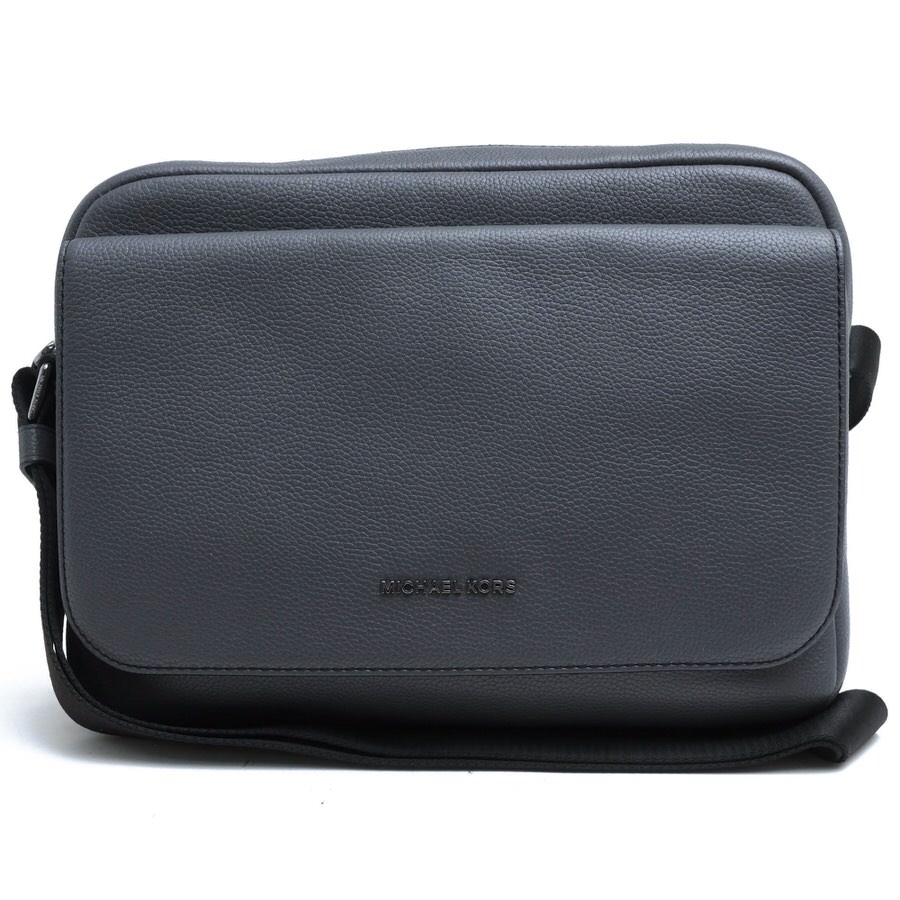 Michael Kors ショルダーバッグ マイケルコース Cooper Flap Camera Bag Embossed Leather ペブルドレザー 牛革 フラップ式 シボ革 シュリンクレザー ユニセックス 男女兼用 【中古】