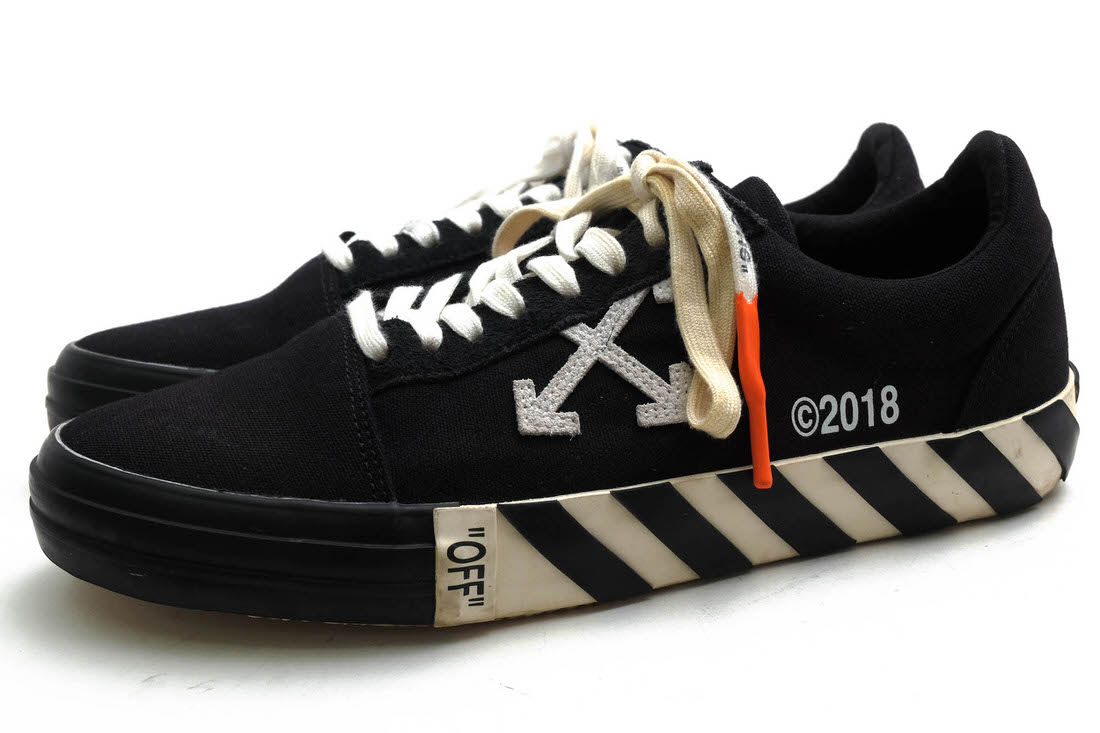 楽天市場】OFF-WHITE オフホワイト サイズ:41(25.5cm) 19AW キャンバス
