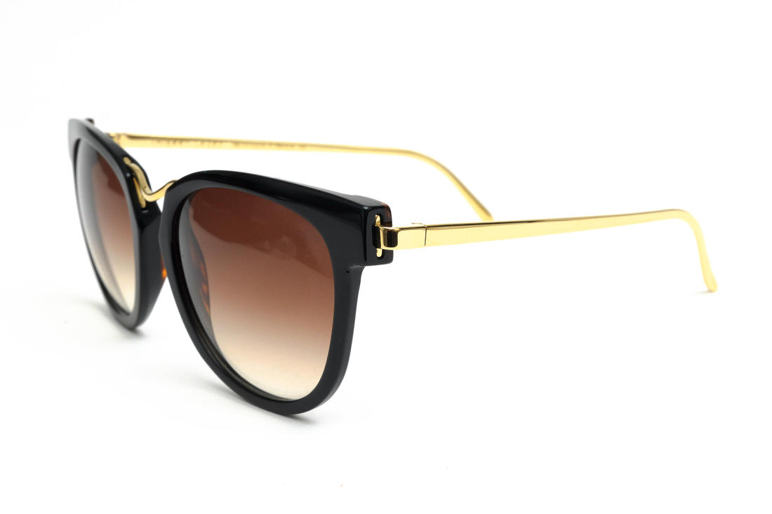 Thierry Lasry サングラス ティエリーラスリー CHOKY マツケリー社 アセテート キャットアイフレーム 【中古】|ブランディング