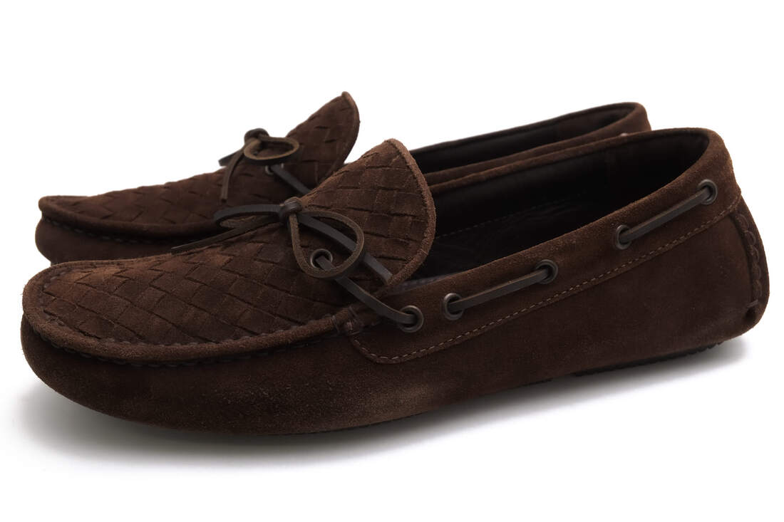 BOTTEGA VENETA ドライビングシューズ ボッテガヴェネタ 308160 VFCA1 2580 MOCA PELLE S.GOMMA 牛革 スリッポン メッシュ・イントレチャート 【中古】｜ブランディング