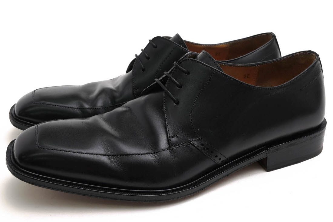 Salvatore Ferragamo ビジネスシューズ フェラガモ UG23418 FABBRO 牛革 カーフ エプロンダービーシューズ Uチップ レザーソール マッケイ製法 【中古】