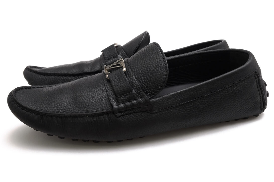 Louis Vuitton ドライビングシューズ ヴィトン ND 0230 Hockenheim Moccasin ホッケン住まい カーフレザー 牛皮 LVかしら文字金具 モカシン シボ革 シュリンクレザー 【中古】