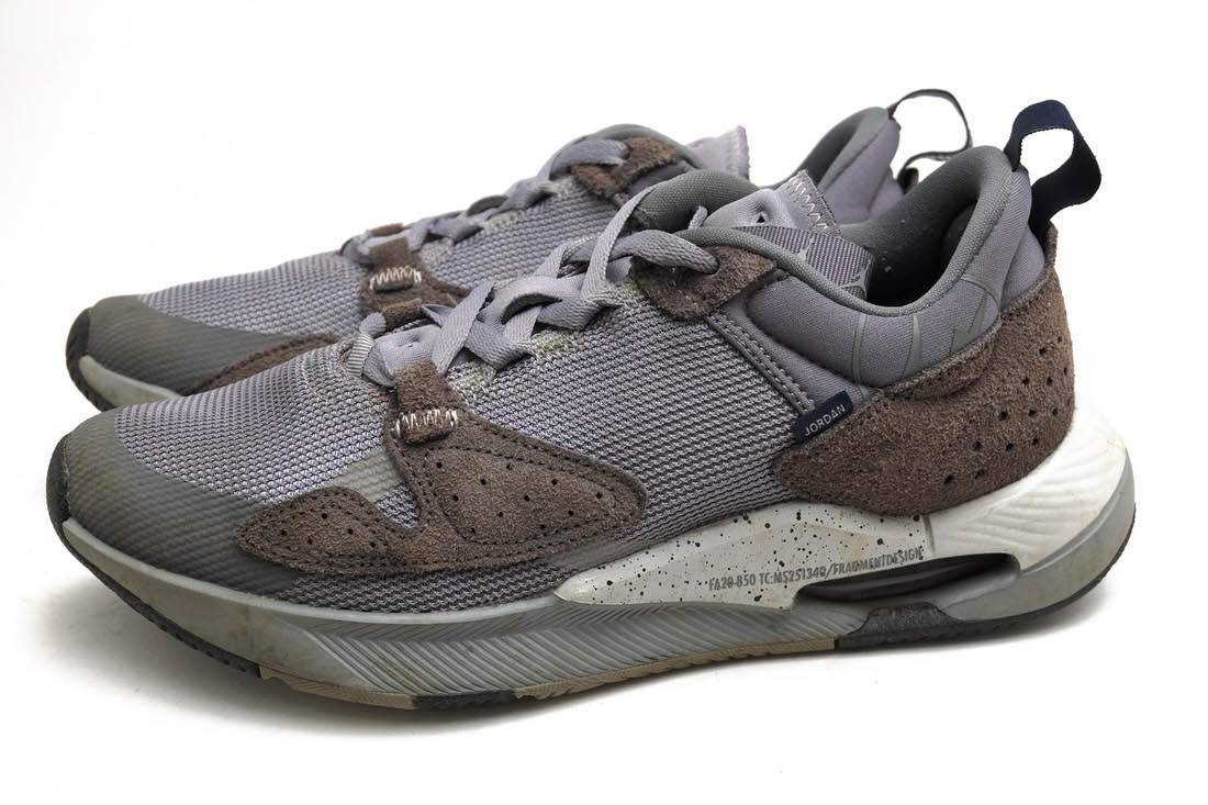 NIKE ローカットスニーカー ナイキ DA3655-001 JORDAN AIR CADENCE ジョーダン エア ケイデンス Fragment フラグメント コラボモデル 【中古】