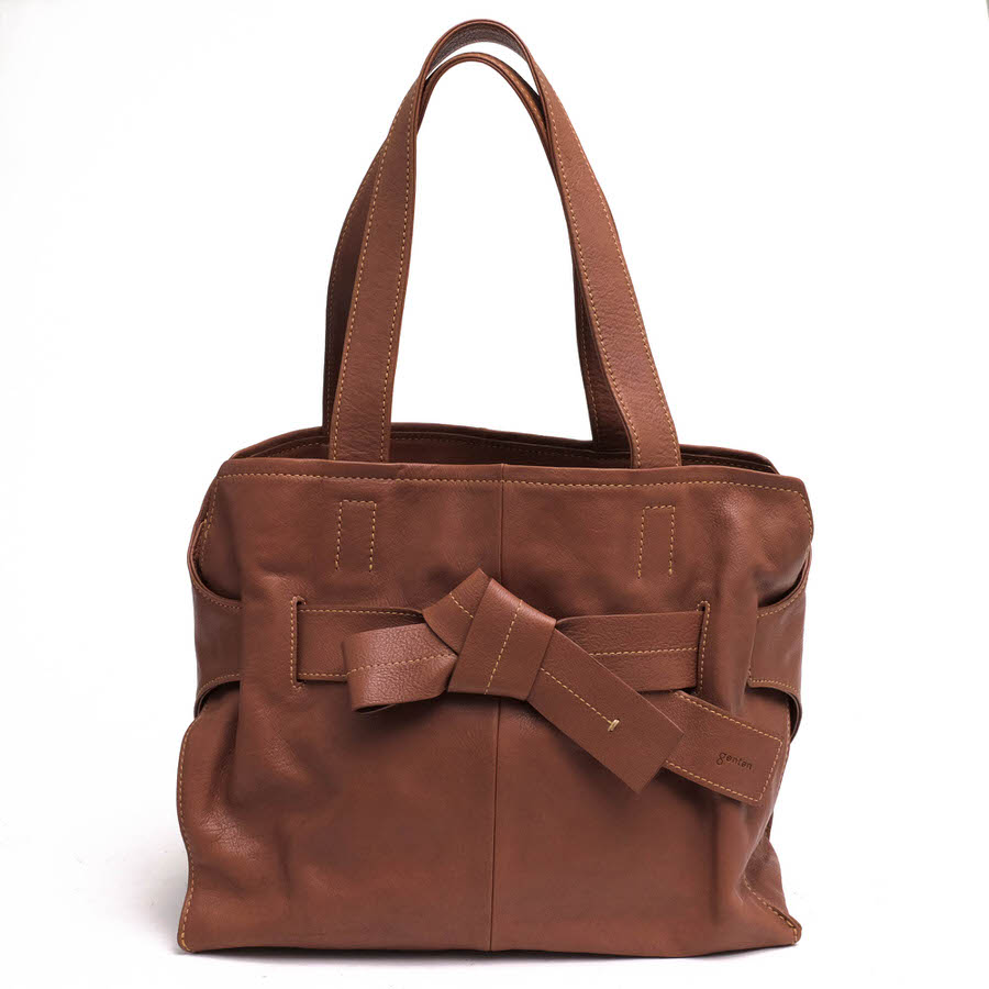 ○ゲンテン genten ベジタブルタンニンなめし 牛革 トートバッグ 41590 SashI サッシュ シボ革 シュリンクレザー 肩掛け ワンショ  中古 楽天市場】genten トートバッグ ゲンテン 41590 SashI サッシュ