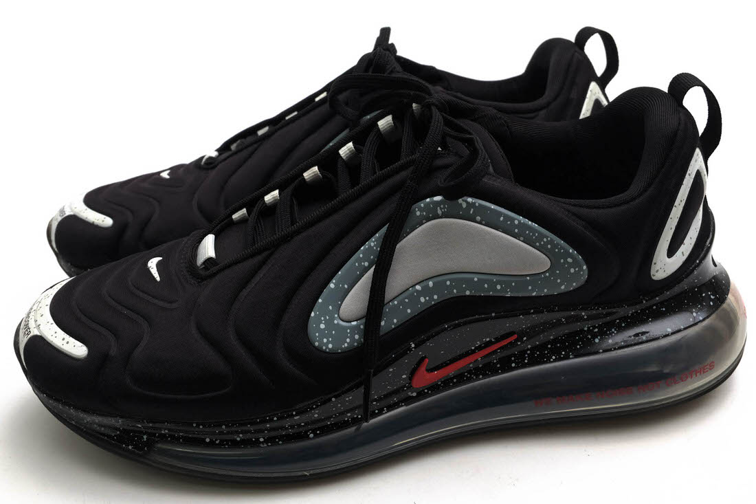 ナイキ/NIKE/CN2408-001 AIR MAX 720 エア湖マックス ローカットスニーカー 【中古】