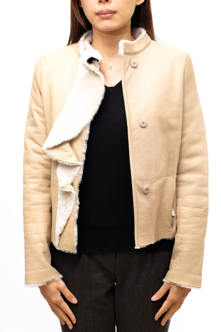 楽天市場】極美品▽ヴァレンティノ NV3NA05P4D3 ロックスタッズ 中綿