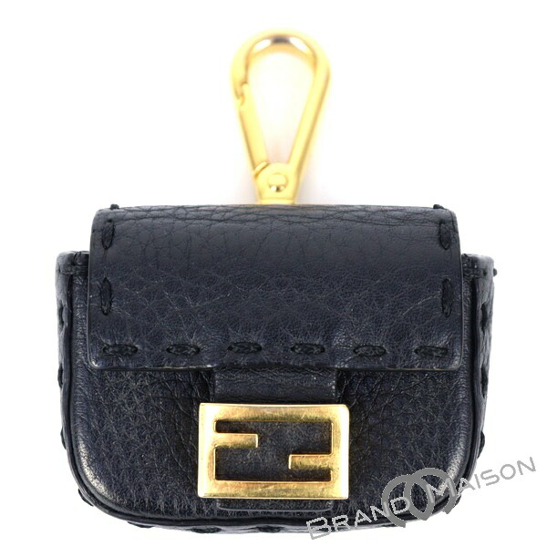 楽天市場】□極美品□ FENDI フェンディ ピコ バケット ビーズ AirPods