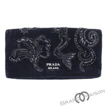 Aランク【プラダ】二つ折り財布/ポーチ/クラッチバッグ/ブラック/ビーズ/ベッチン/レディース/PRADA【中古】｜ブランドメゾン