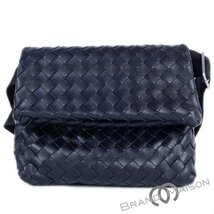 A位置づける【ボッテガ・ヴェネタ】クロスボディバッグ/667283/イントレチャート/黒いこと/BOTTEGA VENETA【中古】