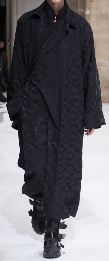 楽天市場 Yohji Yamamoto Pour Homme ヨウジヤマモトプールオム 2018年 秋冬 17 18aw Collection Runway Look38 コレクション ランウェイ ルック 迷彩柄 カモ柄 変形 作務衣 コート 和服 和装 着物 アウター 中古 消費税込 送料無料 Y ブランドマイスター