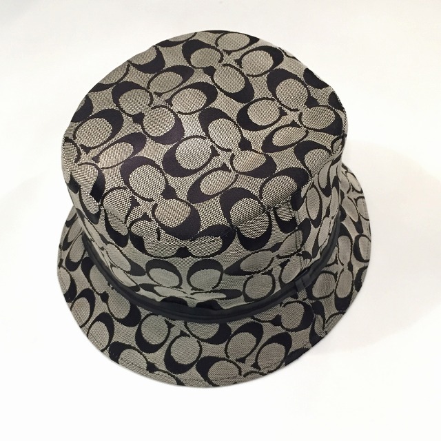 coach signature hat