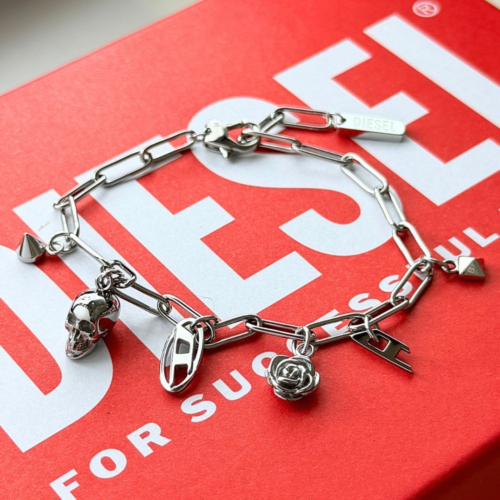 ディーゼル 腕輪 メンズ レディース DIESEL チェーン店 しろがね色 ステンレス鋼 表どおり 流行り物系 Y2K 付属品 生まれ落ちる日 差し上げ物 差し上げ物 ブランド名 DX1604040 成年者 卒 はいり込む