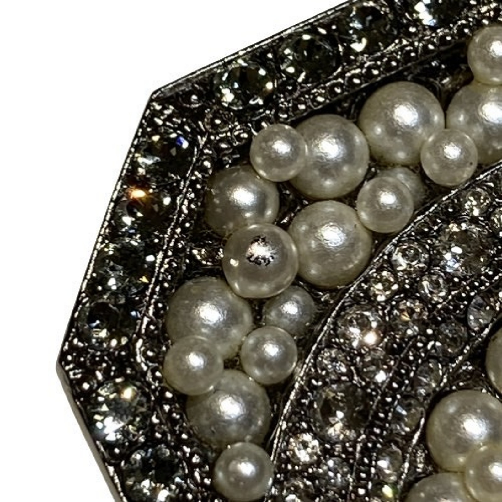 市場 シャネル メンズ ブローチ レディース ステンレススチール Chanel アクセサリー 市場 シャネル メンズ ブローチ レディース ステンレススチール Chanel アクセサリー