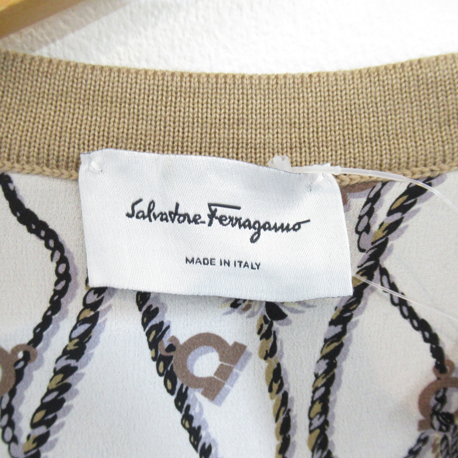 サルヴァトーレフェラガモ Salvatore Ferragamo アンサンブル 衣料品