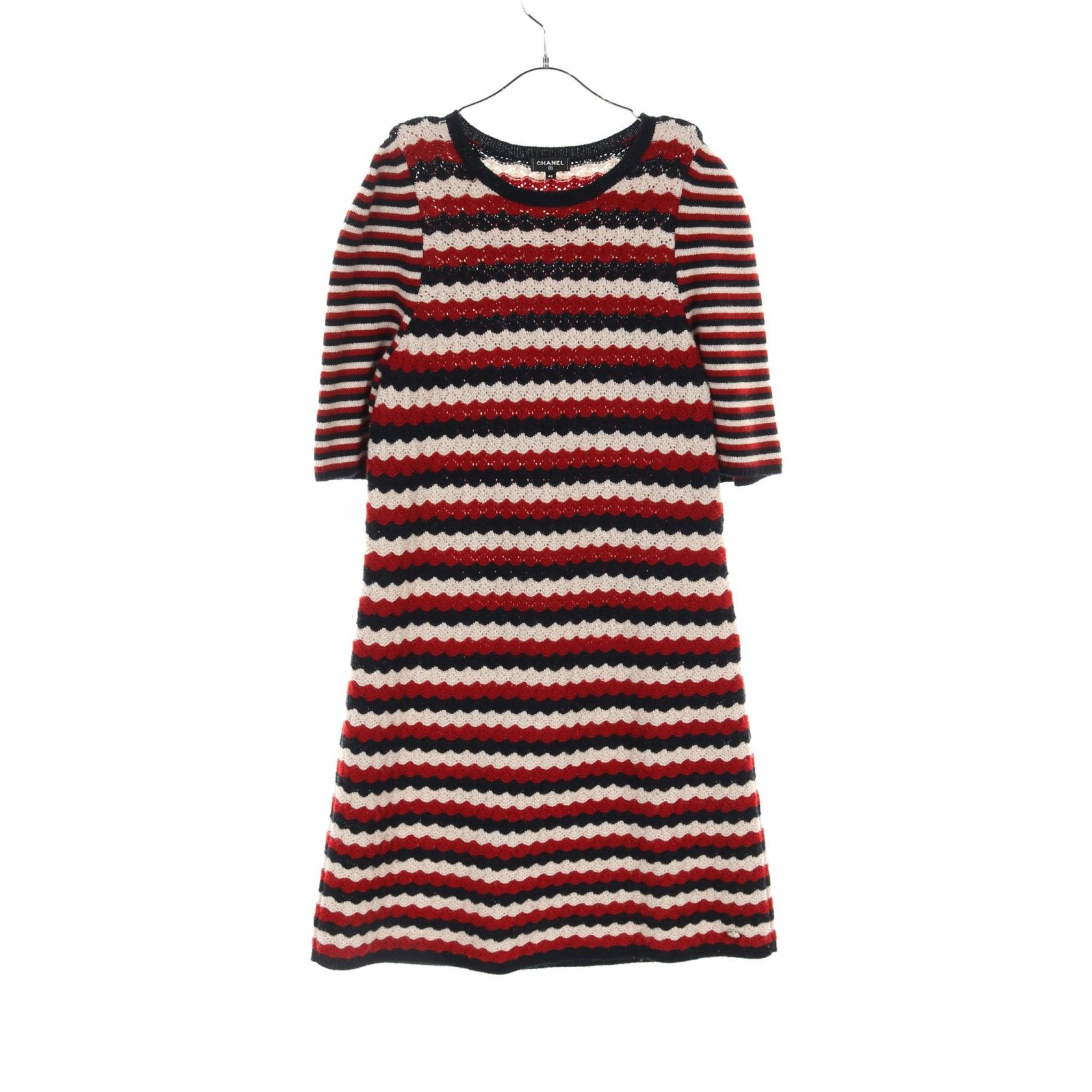 シャネル　CHANEL ニットワンピース　08C  サイズ38 ネイビー シャネル CHANEL ニットワンピース 08C サイズ38 ネイビー