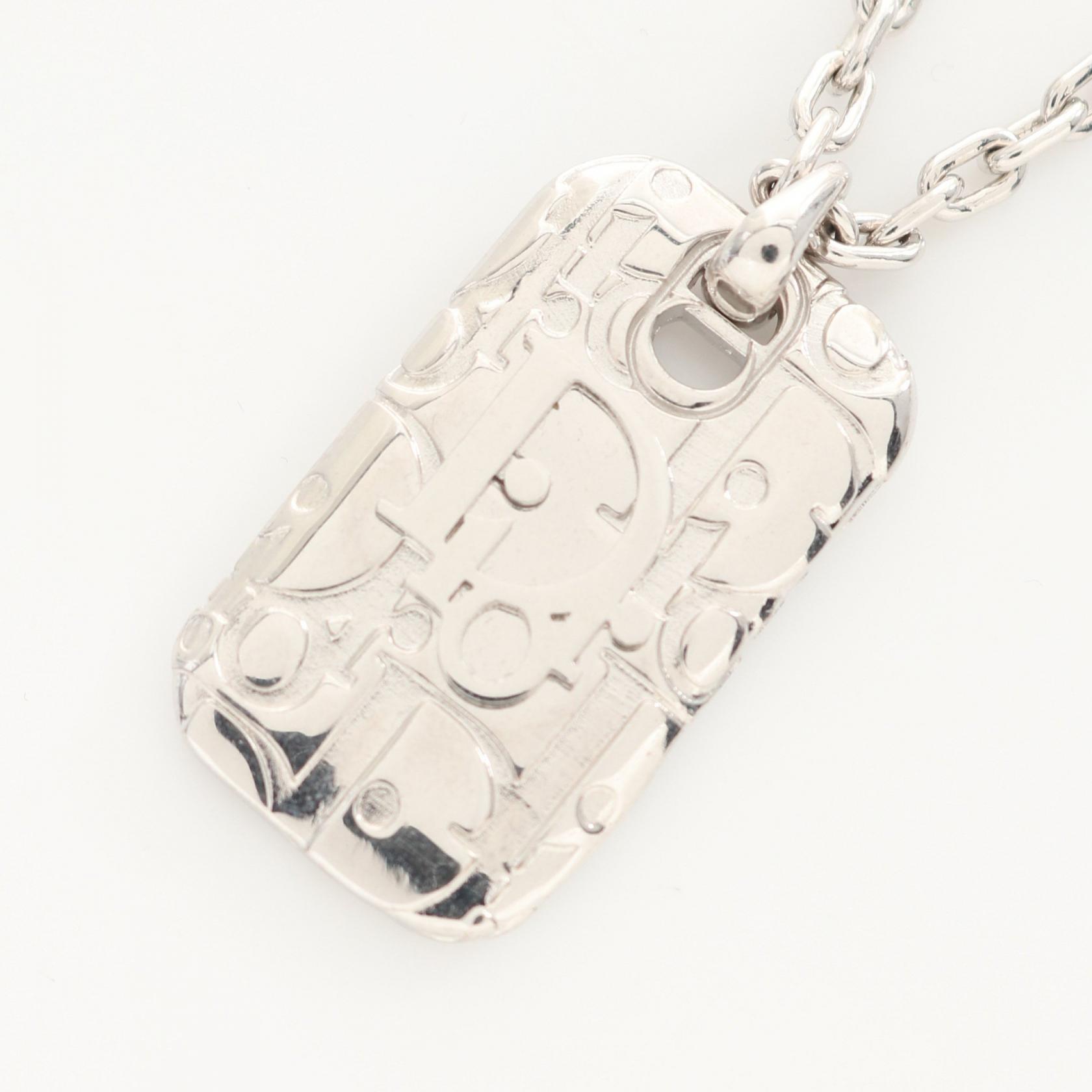 新品 Dior ディオール キーホルダーペンダント 色違い 2個セット シリーズで集めたくなる Dior AND STONE ISLAND キーホルダー
