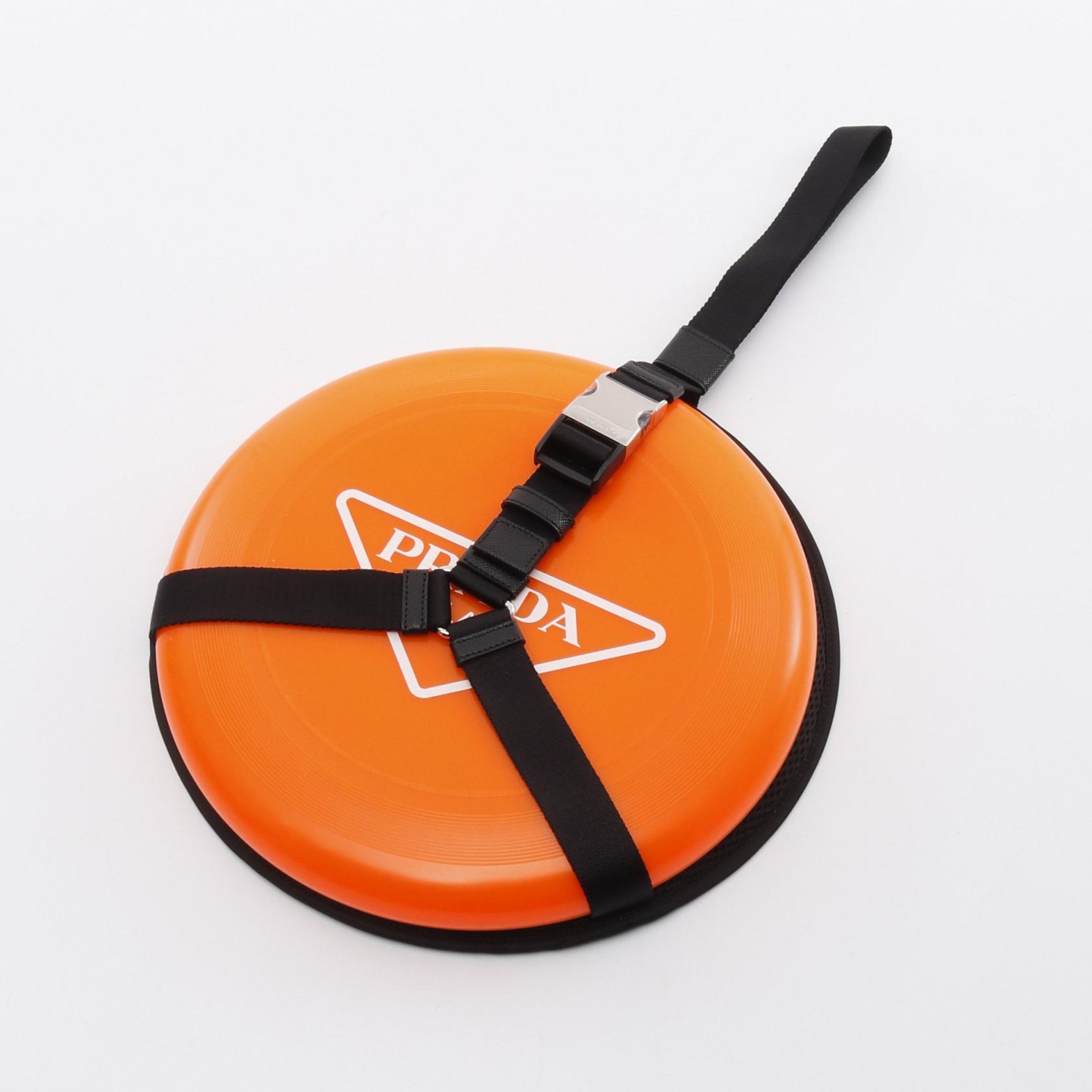 楽天市場】PRADA プラダ ブローチ 2IS061 QHH メンズ サフィアーノ