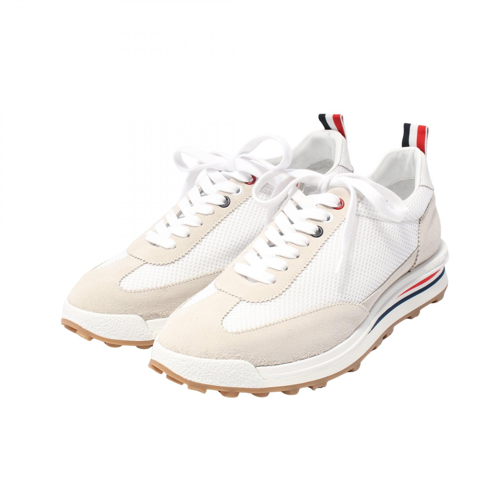 THOM BROWNE メッシュ スニーカー スエードトリム THOM BROWNE メッシュ スニーカー スエードトリム | THE OUTNET
