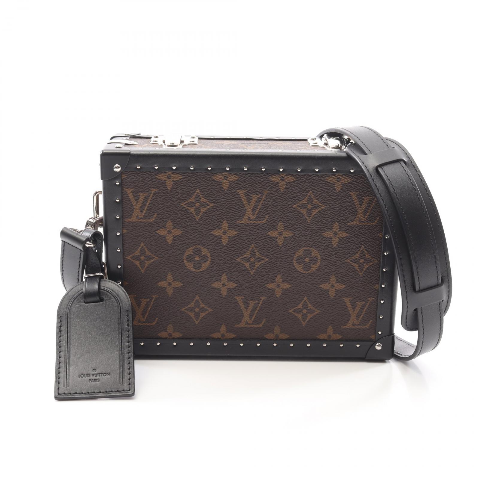 Louis Vuitton ブラックレザーポーチ LOUIS VUITTON（ポーチ ・ ブラック/黒色系）のフリマアイテム一覧