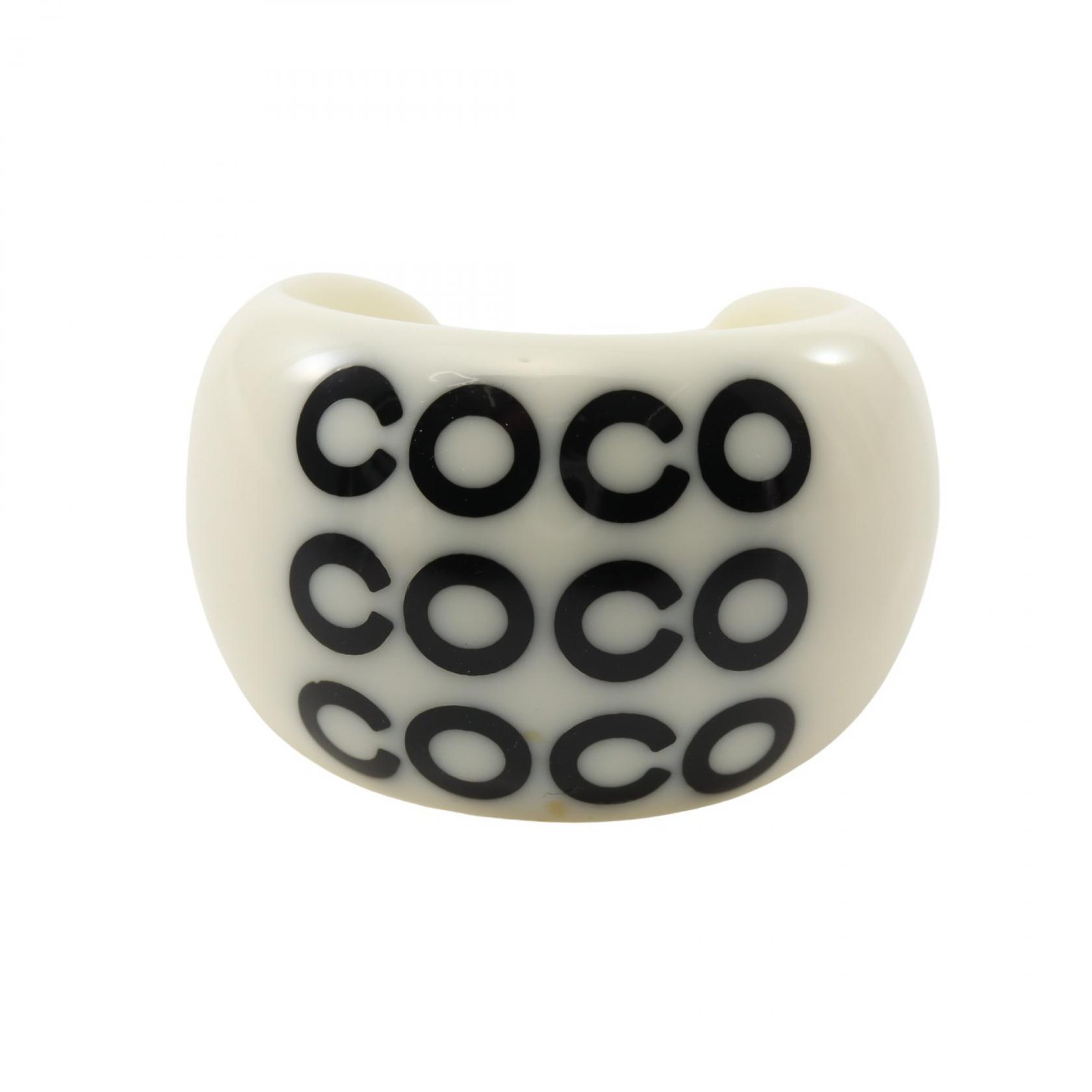 【美品】 CHANEL リング 指輪 ココマーク 白 黒 プラスチック 楽天市場】【ジュエリー】CHANEL シャネル スクエア ミラー