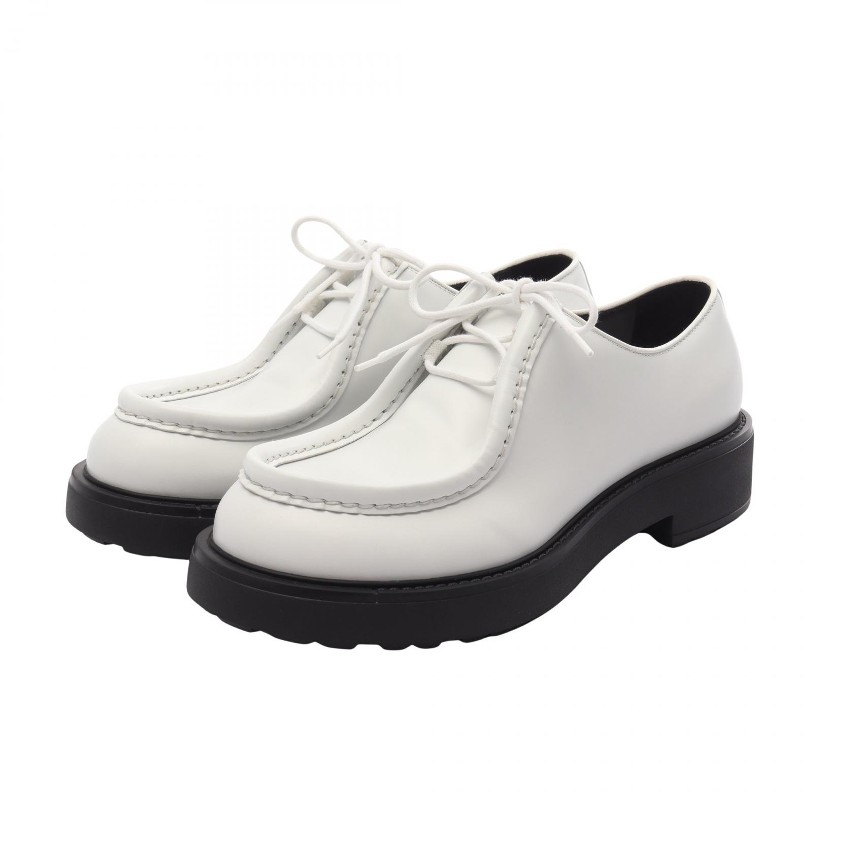 PRADA プラダ　パテントレザー　スニーカー ウイングチップ　レザー　24.0 楽天市場】PRADA プラダ サイズ:9 ウイングチップ ラバーソール