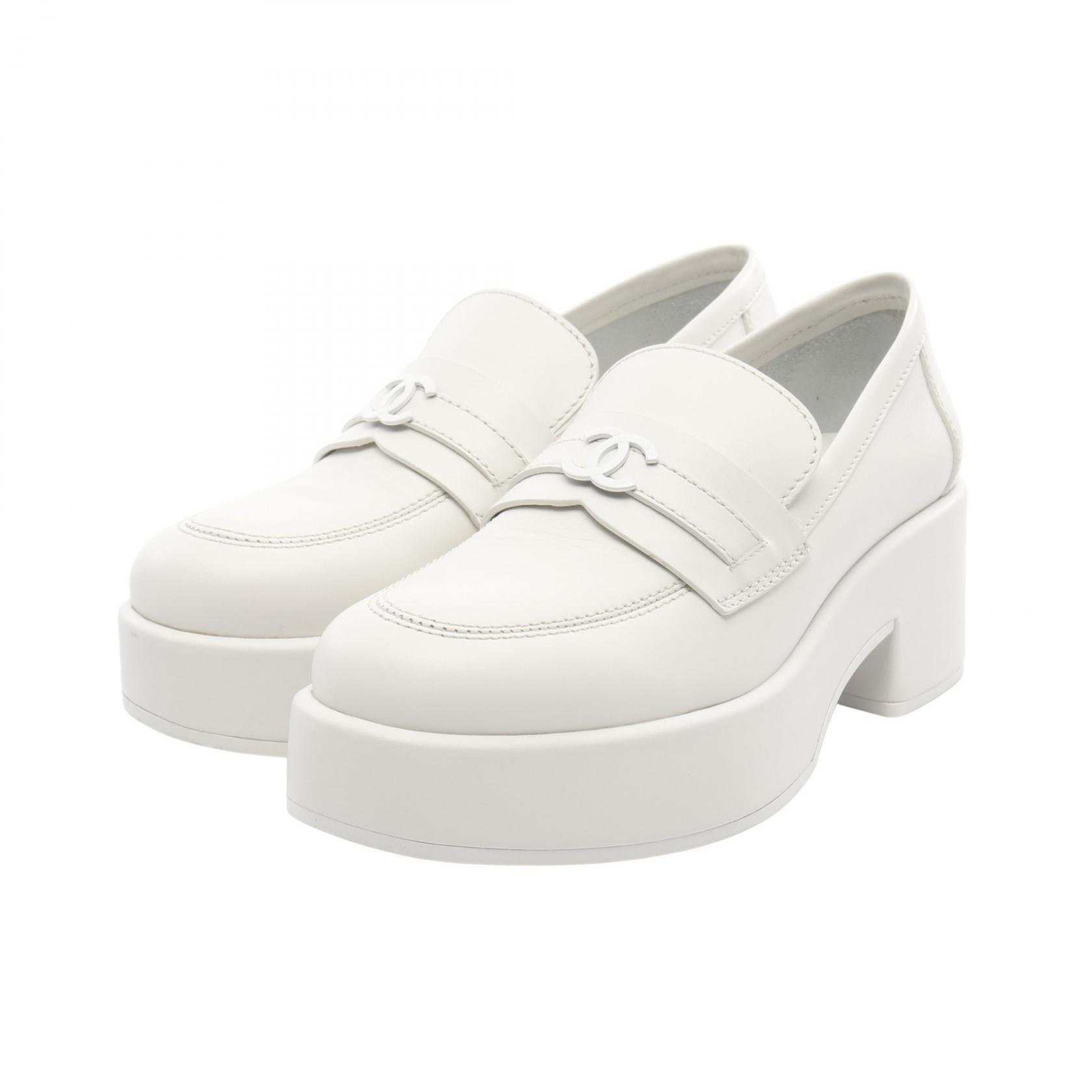 新品未使用】シャネル☆キルティングローファー☆ハートメタル☆37.5