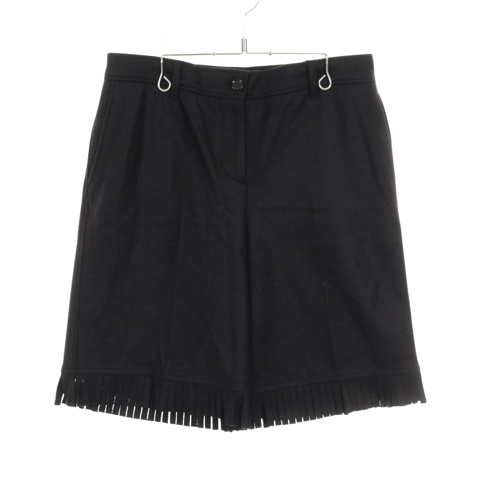 【ポイント5倍｜4/18 0:00～4/20 23:59】バーバリー BURBERRY ハーフ パンツ 衣料品 ボトムス ウール レディース ブラック系 【中古】 13,962円