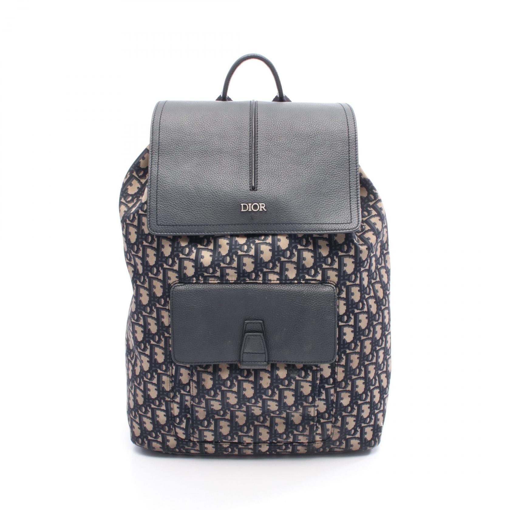 ≪5%OFFクーポン＆まとめ買い10% ～7/26 9:59〆≫ディオール Dior オブリーク リュックサック バックパック バッグ ナイロン レザー レディース ベージュ系 / ネイビー系 【中古】｜BRANDOFF TOKYO