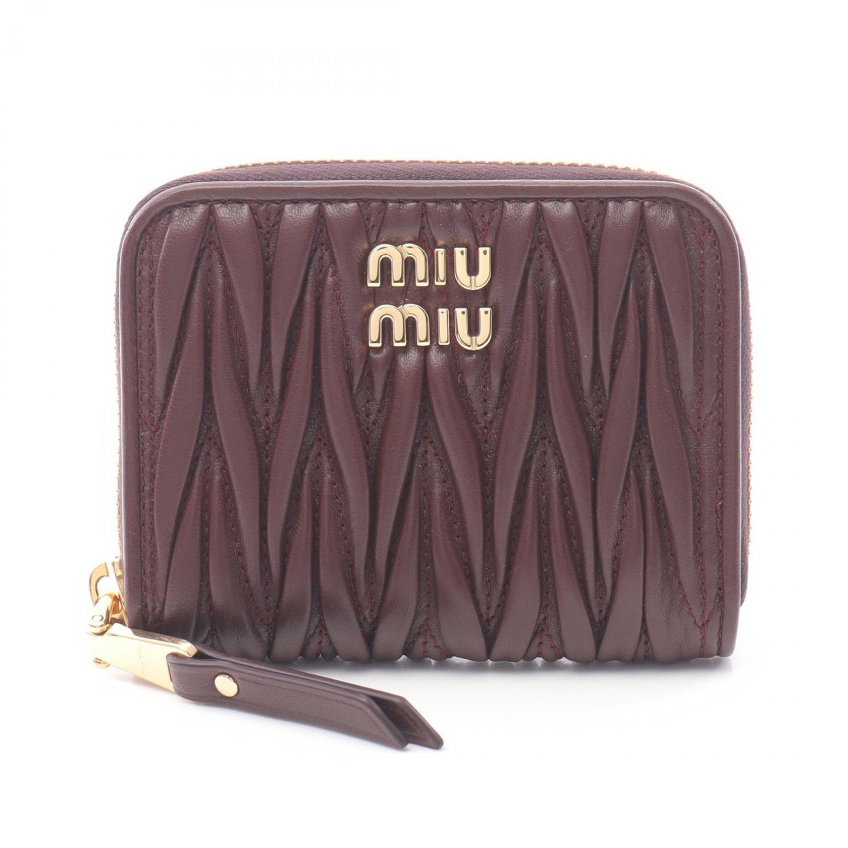 【ポイント5倍｜4/18 0:00～4/20 23:59】ミュウ ミュウ Miu Miu MATELASSE'MIU マテラッセ コインケース 財布 レザー レディース ボルドー系 5MM268AFPPF0007 【新品】