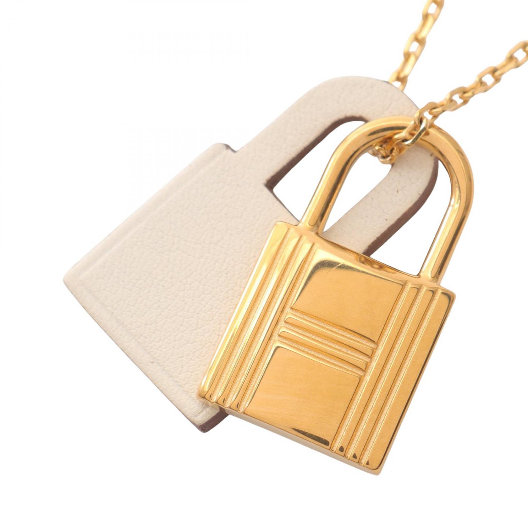 ≪5％OFFクーポン対象＆まとめ買い10%OFF≫エルメス HERMES オーケリー ネックレス ジュエリー GP（ゴールドメッキ） レザー レディース ゴールド系 / アイボリー系 【中古】 40,950円