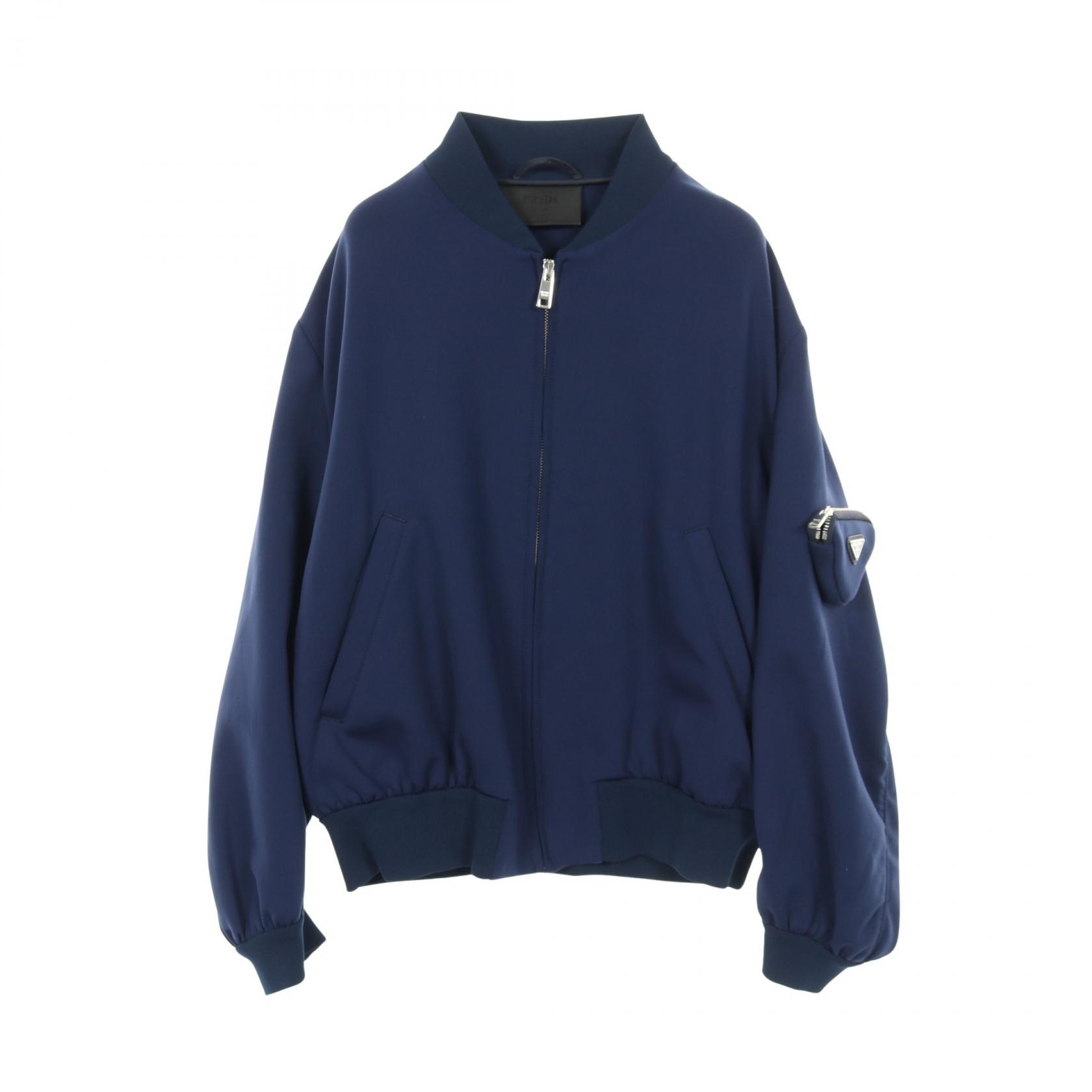 ≪5%OFFクーポン&まとめ買い10% ~7/26 9:59〆≫プラダ PRADA ブルゾン 衣料品 アウター ナイロン メンズ ブルー系 【中古】|BRANDOFF TOKYO