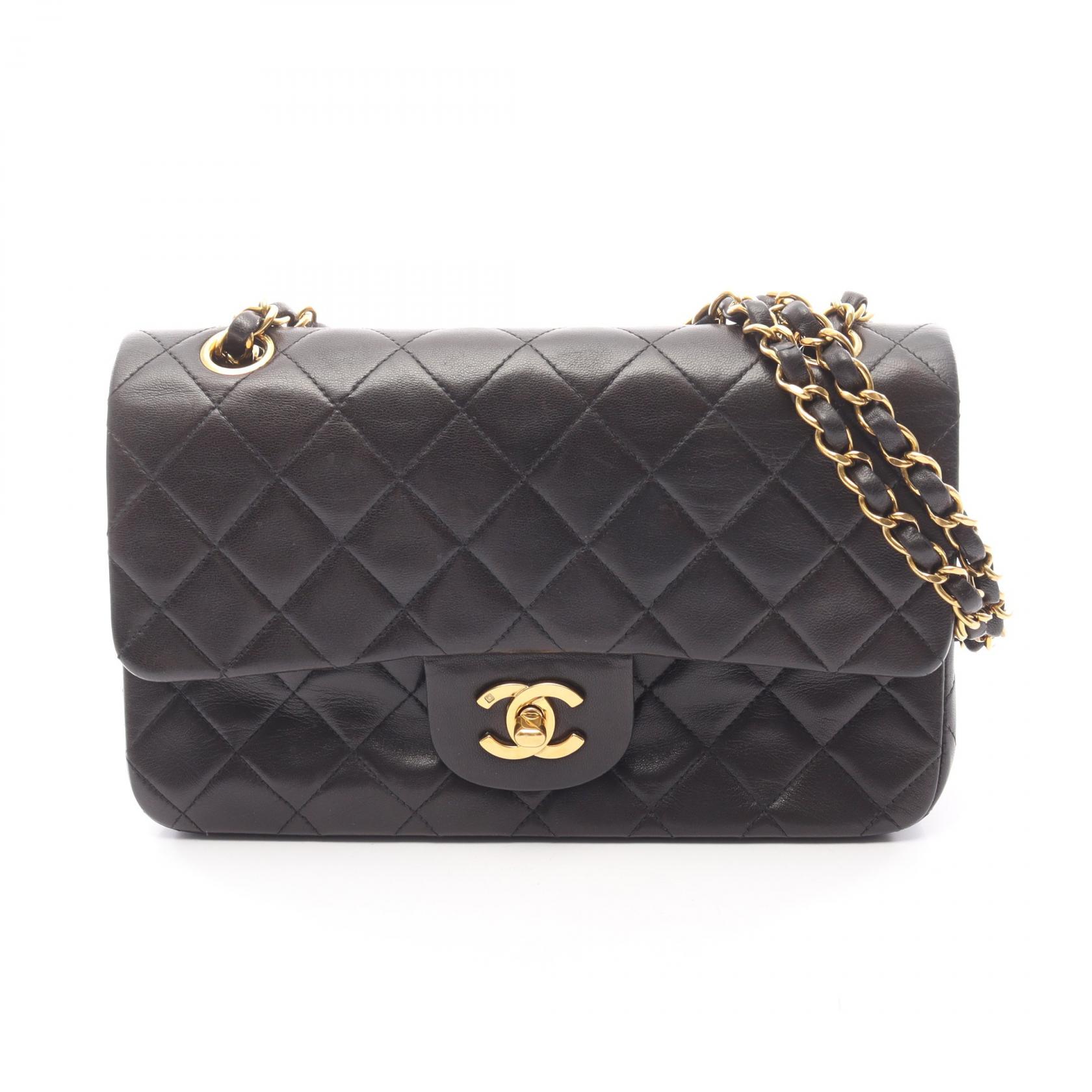 【3万円OFFクーポン対象】シャネル CHANEL マトラッセ Wフラップ ショルダーバッグ バッグ ラムスキン（羊革） レディース ブラック系 【中古】