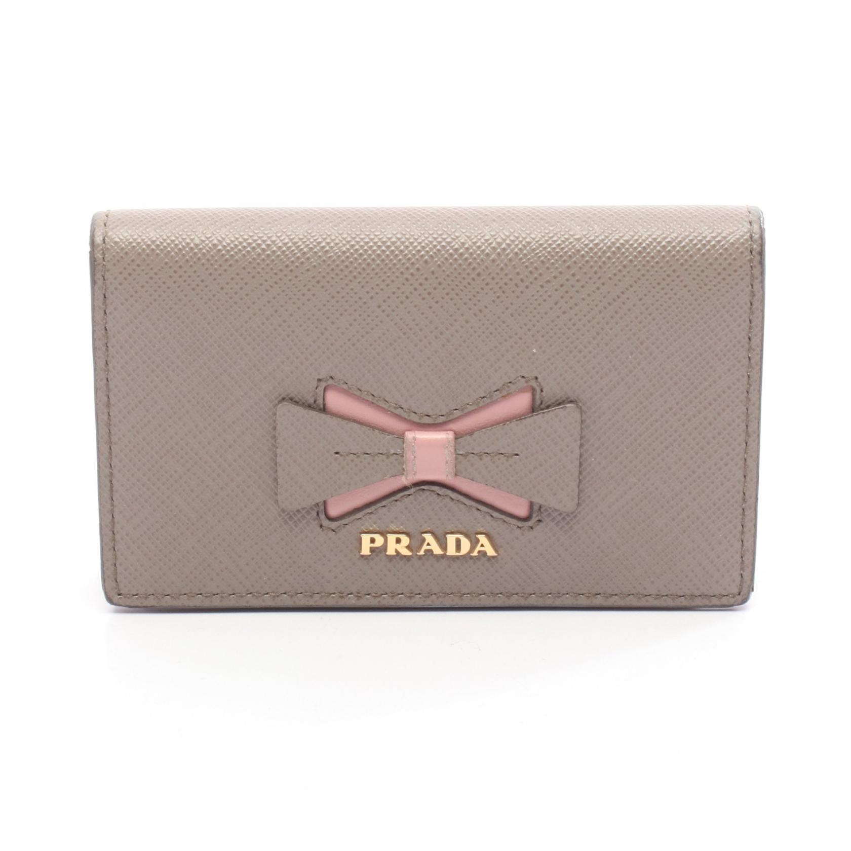 PRADA サフィアーノ　レザーケース プラダ　ピンク 新品·未使用 正規品 プラダ サフィアーノレザー カードケースー ピンク