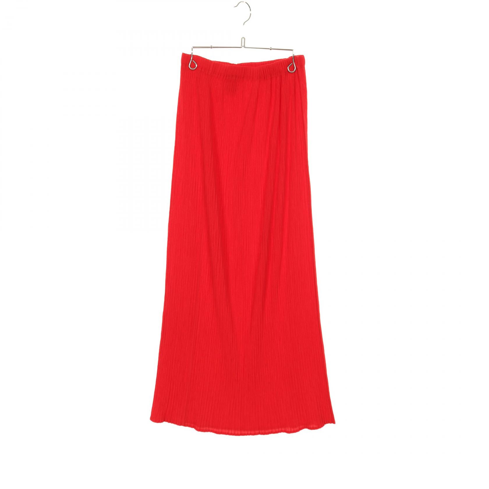 ≪5％OFFクーポン対象＆まとめ買い10%OFF≫イッセイミヤケ ISSEY MIYAKE プリーツ スカート 衣料品 ボトムス ポリエステル レディース レッド系 IM-63FG904 【中古】 27,300円