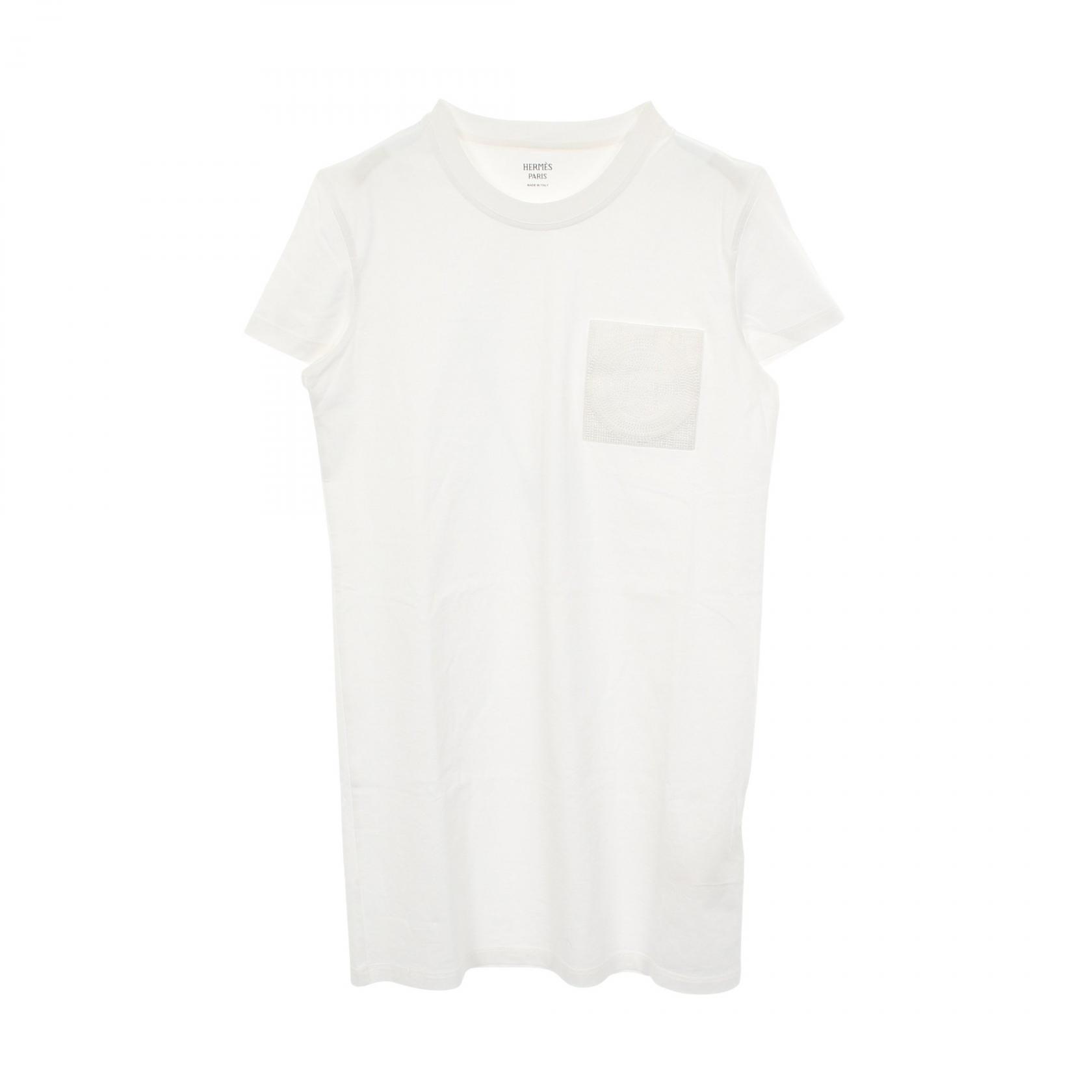 ≪5%OFFクーポン＆まとめ買い10% ～7/26 9:59〆≫エルメス HERMES モザイク刺繍パッチポケット ワンピース 衣料品 トップス コットン レディース ホワイト系 【中古】｜BRANDOFF TOKYO