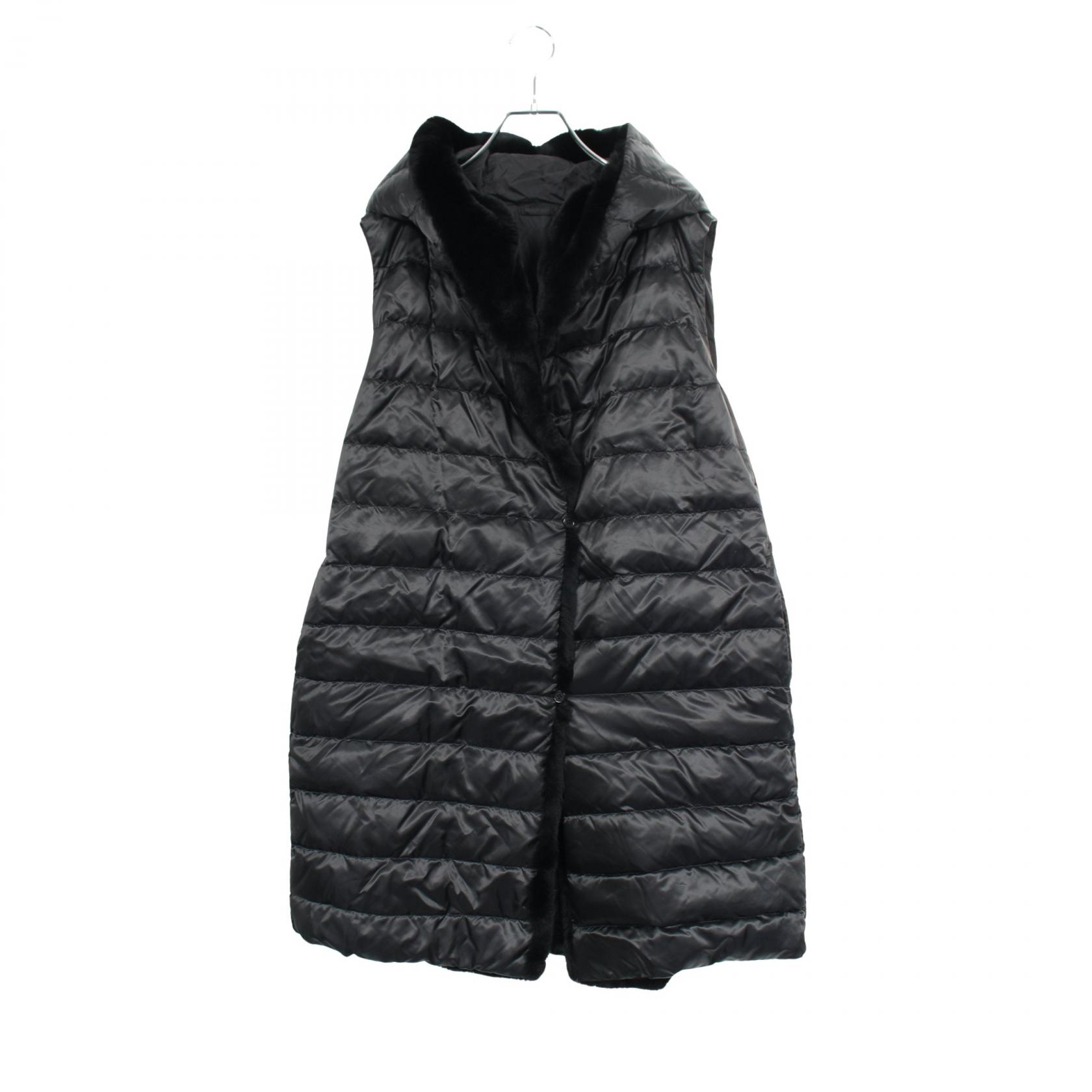 ≪5％OFFクーポン対象＆まとめ買い10%OFF≫マックスマーラ MAX MARA The Cube NOVEGI リバーシブル ファー切替 ロング ダウンベスト 衣料品 アウター ナイロン ポリエステル レディース ブラック系 92960696 【中古】