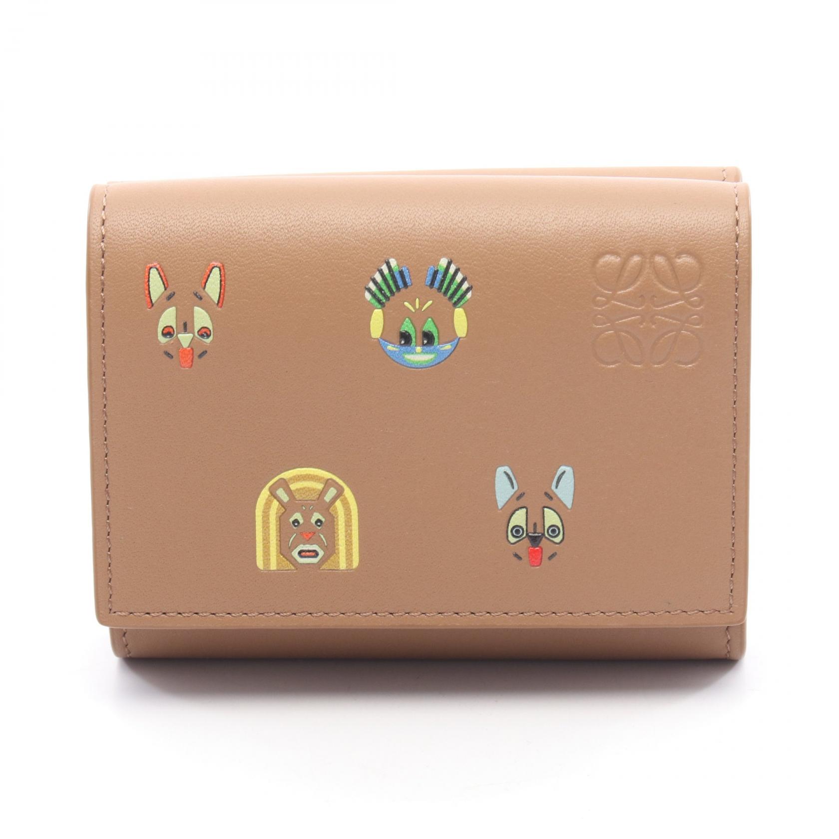 ≪5%OFFクーポン＆まとめ買い10% ～7/26 9:59〆≫ロエベ LOEWE フューチャリスト キャット トライフォールド ウォレット 三つ折り財布 財布 レザー レディース ブラウン系 / マルチカラー C643TR2X54 【新品】｜BRANDOFF TOKYO