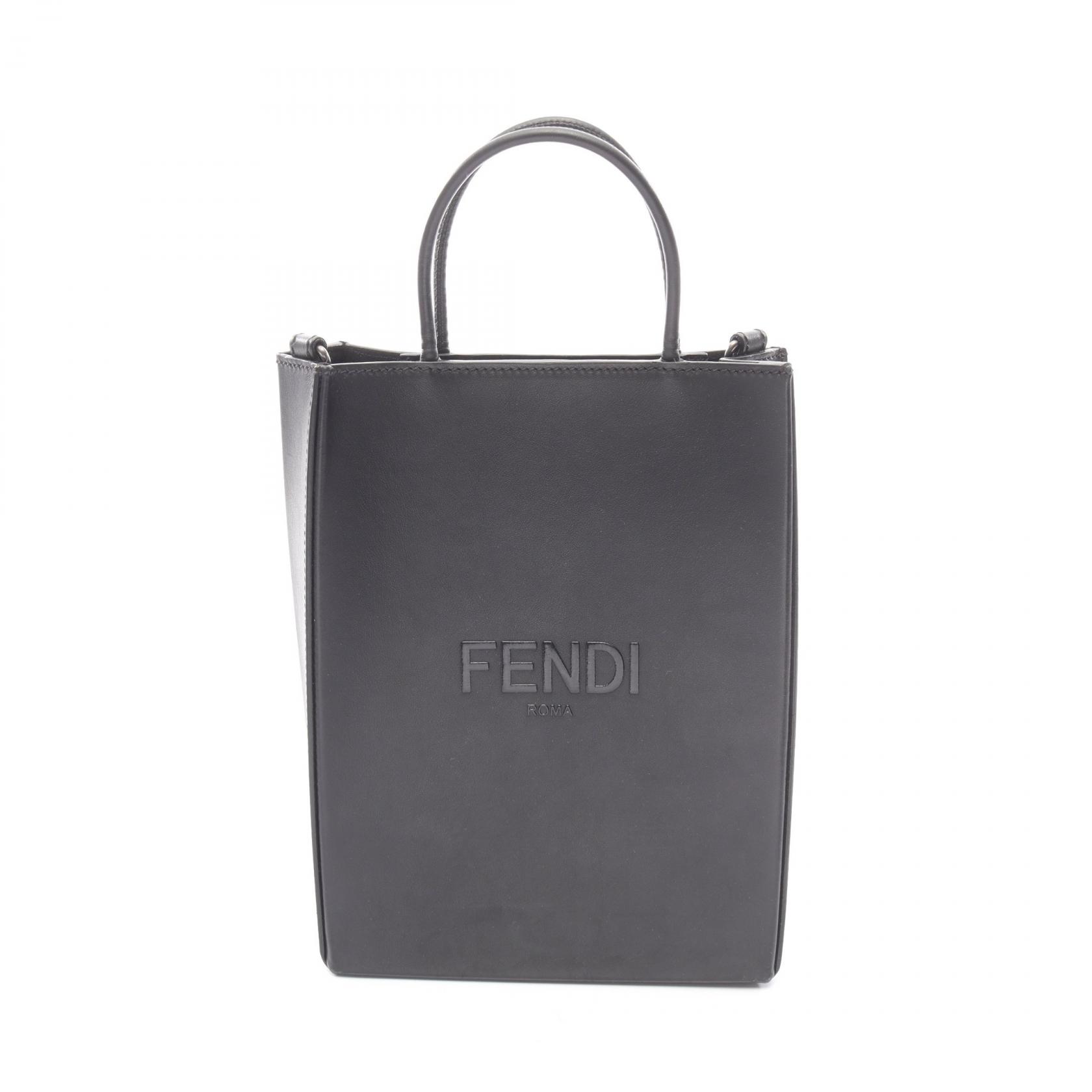 ≪5%OFFクーポン対象&まとめ買い10%OFF≫フェンディ FENDI パック ショッピングバッグ スモール ハンドバッグ バッグ レザー メンズ レディース ブラック系 7VA512 【中古】