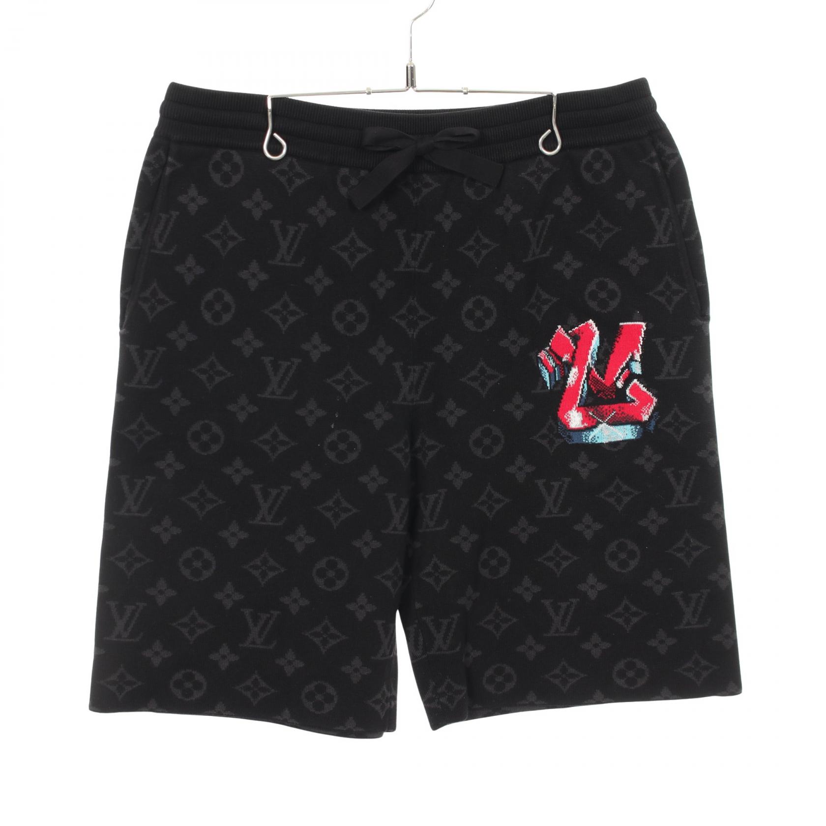 ≪5%OFFクーポン&まとめ買い10% ~7/26 9:59〆≫ルイ・ヴィトン LOUIS VUITTON LVグラフィティ モノグラムショーツ ショート パンツ 衣料品 ボトムス コットン メンズ ブラック系 RM222M JL4 HNN23W 【中古】|BRANDOFF TOKYO