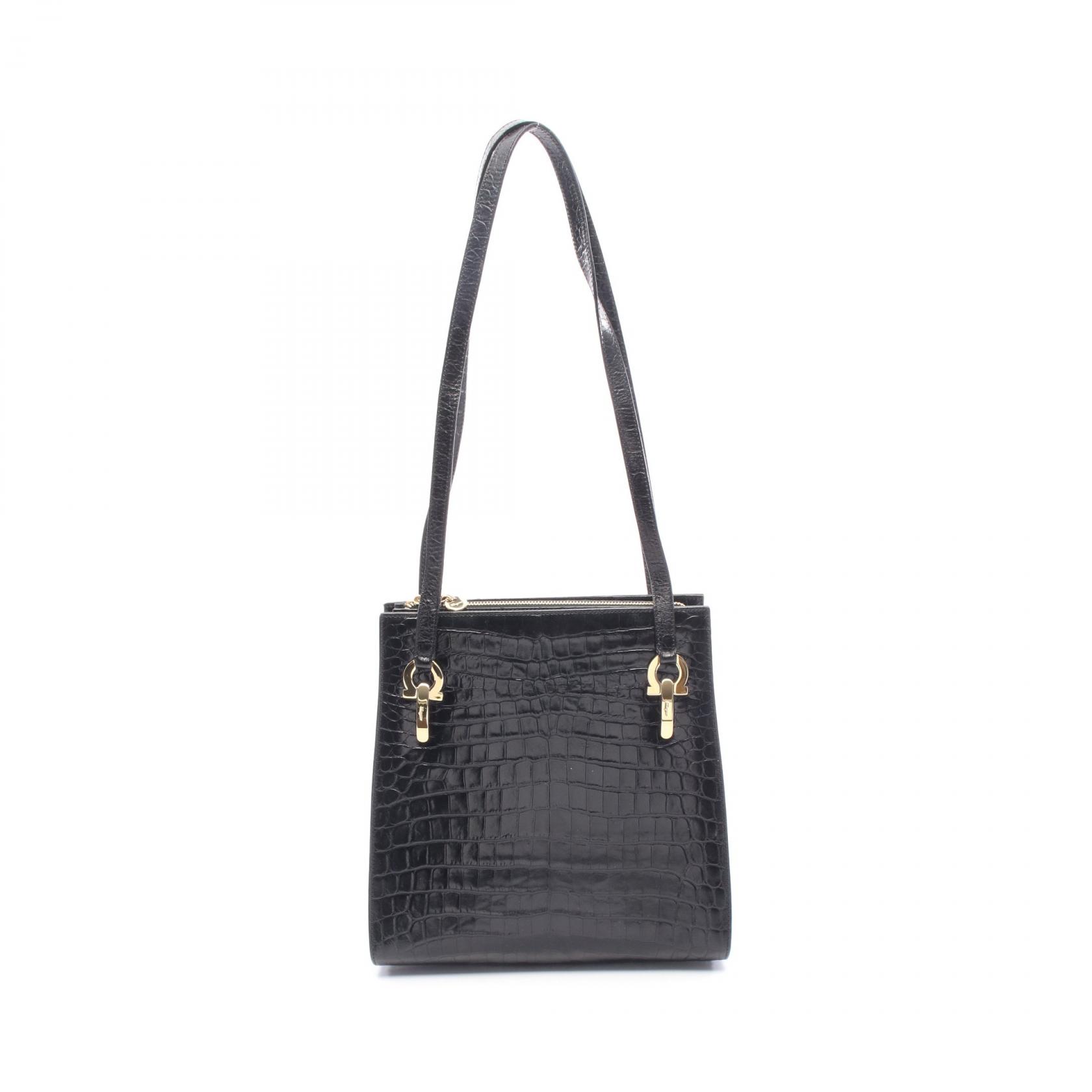 ≪5%OFFクーポン&まとめ買い10% ~7/26 9:59〆≫サルヴァトーレフェラガモ Salvatore Ferragamo ガンチーニ クロコ型押し トートバッグ バッグ レザー レディース ブラック系 【中古】|BRANDOFF TOKYO