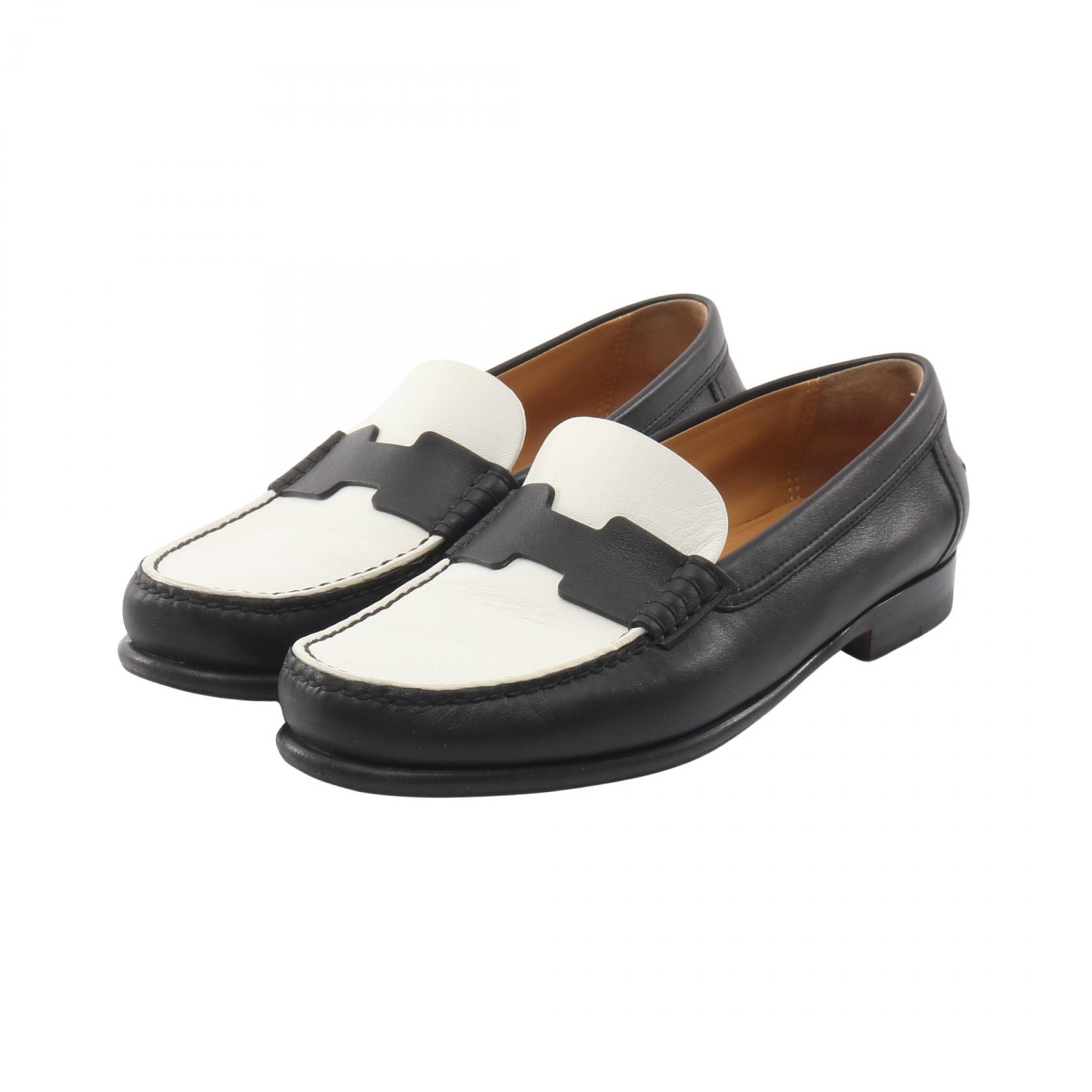 エルメス HERMES ケネディ ローファー 靴 レザー レディース ブラック系 / ホワイト系 【中古】