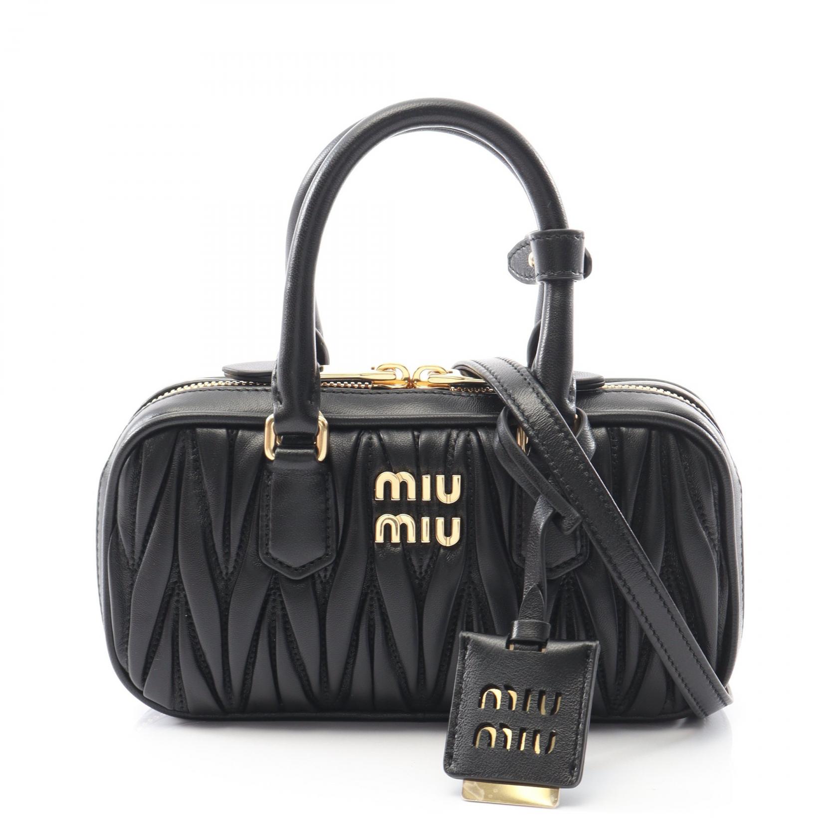≪5%OFFクーポン&まとめ買い10% ~7/26 9:59〆≫ミュウ ミュウ Miu Miu MATELASSE マテラッセ 2WAY ハンドバッグ バッグ レザー レディース ブラック系 5BP088AN88F0002 【新品】|BRANDOFF TOKYO