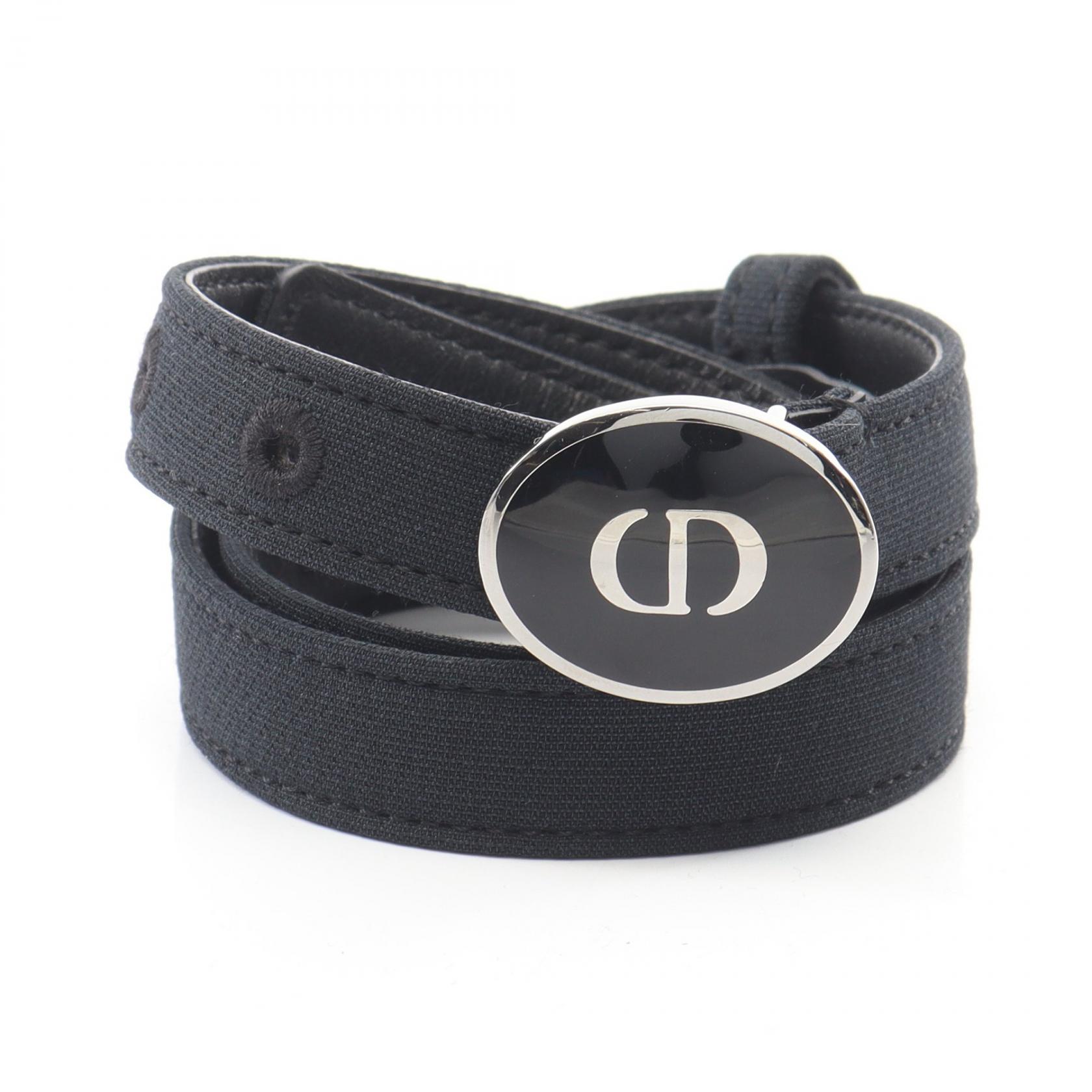 ≪5%OFFクーポン＆まとめ買い10% ～7/26 9:59〆≫ディオール Dior CDロゴ ベルト 衣料品 レザー レディース ブラック系 【中古】｜BRANDOFF TOKYO