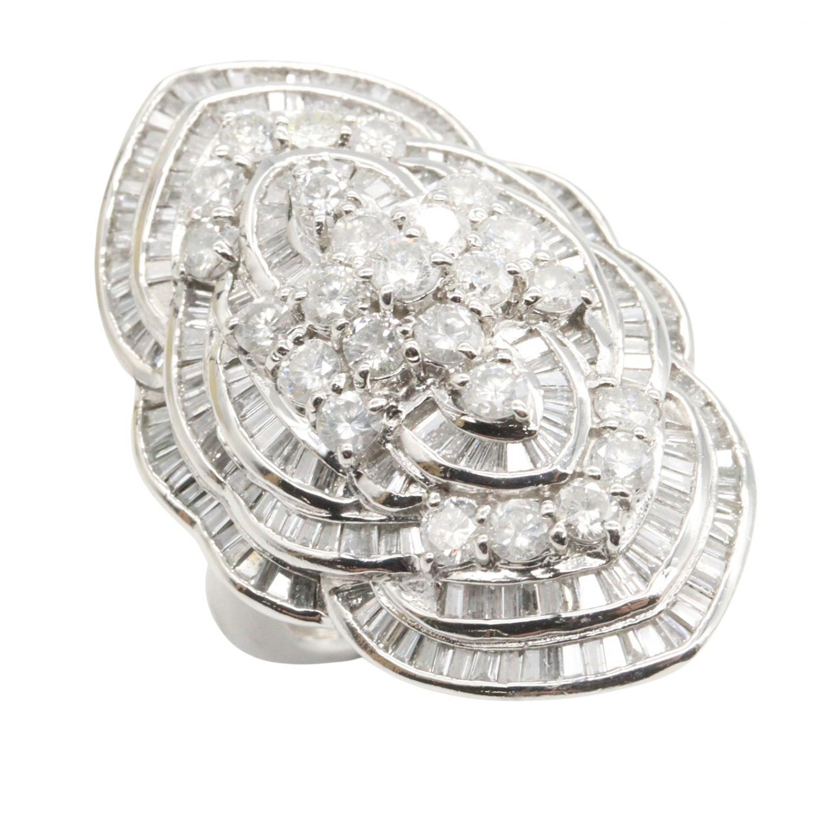 ≪5%OFFクーポン＆まとめ買い10% ～7/26 9:59〆≫ジュエリー JEWELRY ダイヤモンド リング リング・指輪 ジュエリー Pt900プラチナ ダイヤモンド レディース シルバー系 / クリア系 ﾀﾞｲﾔ 25.0g 【中古】｜BRANDOFF TOKYO