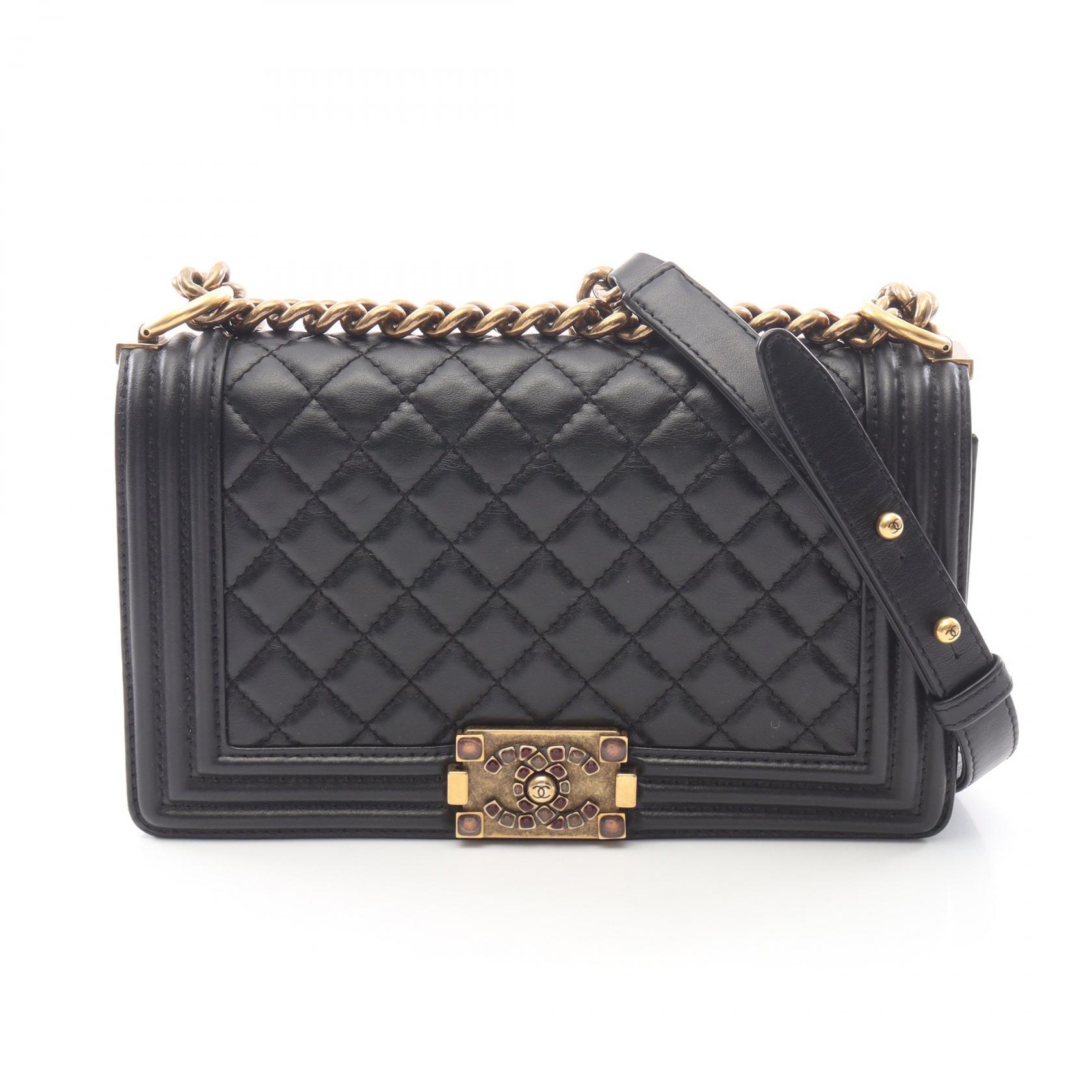 ≪5%OFFクーポン＆まとめ買い10% ～7/26 9:59〆≫シャネル CHANEL ボーイシャネル ショルダーバッグ バッグ レザー レディース ブラック系 A67086 【中古】｜BRANDOFF TOKYO